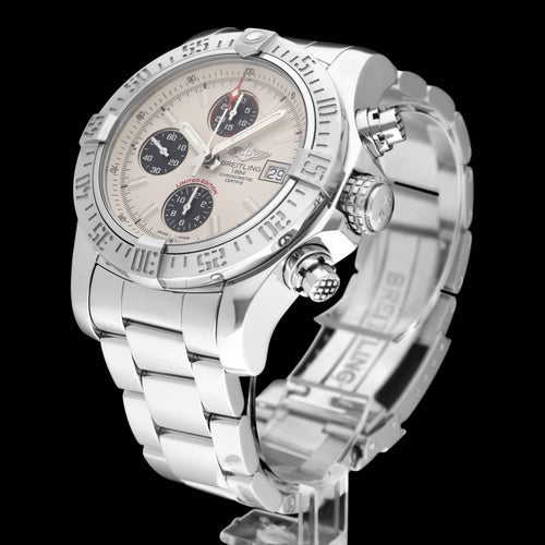 Montre Breitling Avenger II A13381 - Montre automatique 43 mm en acier 58 Facettes BTL/AVG/069
