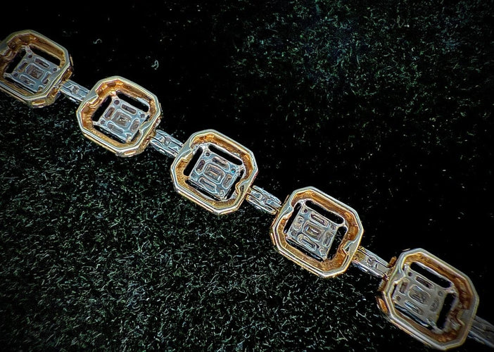 Collier Collier à mailles octogonales en or jaune 18 carats et diamants 58 Facettes Collier 01