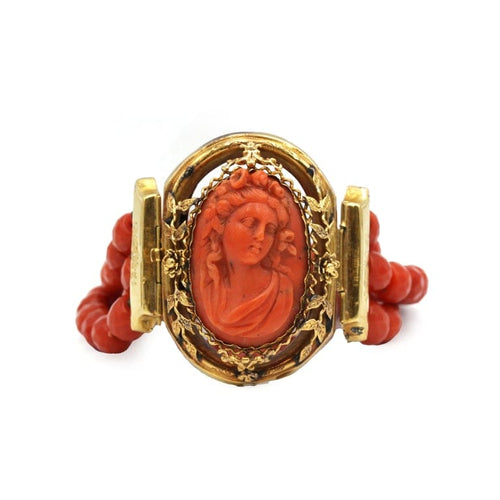 Bracelet Bracelet ancien en or jaune 750‰ au camée et corail rouge 58 Facettes 260078R
