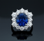 Bague 57 Bague marguerite hexagonale - Or blanc 18K, saphir et diamants 58 Facettes