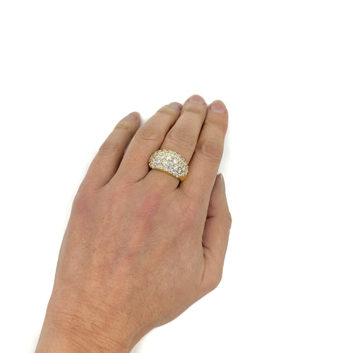 Bague 51 Bague jonc volumineuse en or jaune 750 pavée de diamants 58 Facettes Z1351690