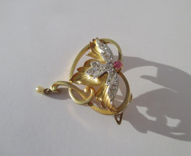 Pendentif Art Nouveau - Pendentif broche en or rose 18 carats, platine, rubis, diamants 58 Facettes Broche