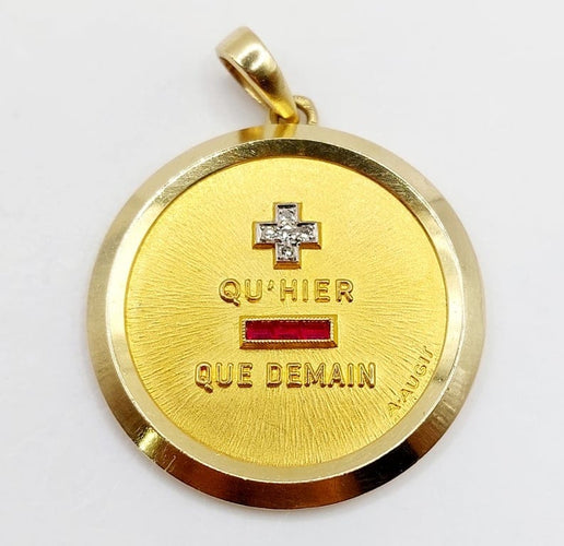 Pendentif A. Augis - Pendentif médaille d’amour 30 mm en or 18k, diamants et rubis 58 Facettes A06802