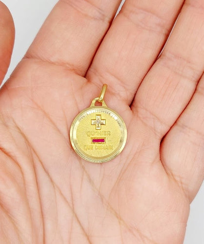 Pendentif Augis - Pendentif médaille d'amour 20 mm en or 18k, diamant et rubis 58 Facettes A06805