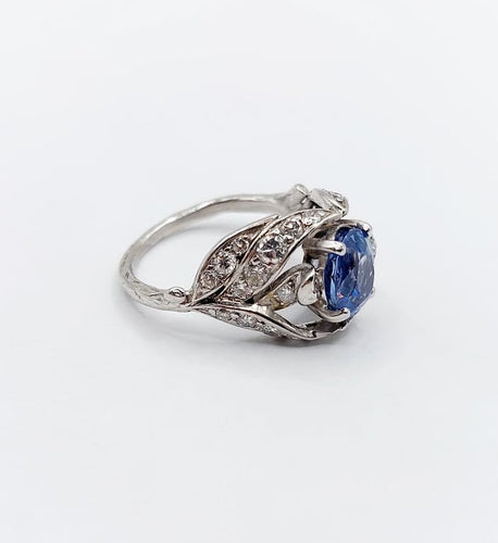 Bague 50 Bague fleur Art déco en platine, saphir naturel 1,90 ct et diamants 58 Facettes A06810