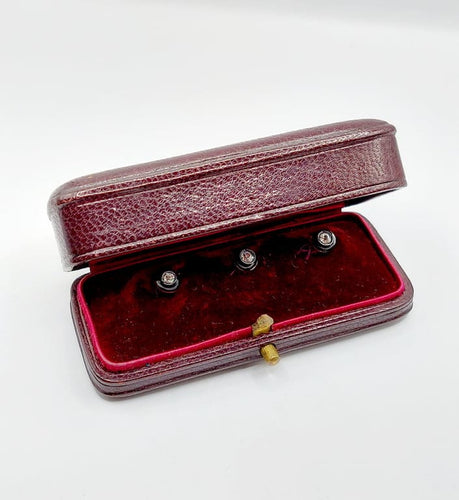 Boutons de col anciens en or 18k, diamants taille ancienne et émail 58 Facettes A06811