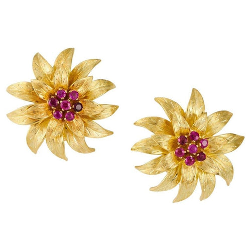 Boucles d'oreilles Tiffany & Co. - Boucles d'oreilles fleurs en or jaune 18k et rubis 58 Facettes 243