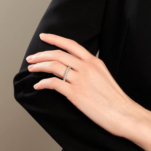 Bague 56 Cartier Destinée - Bague en platine et diamants 58 Facettes 252