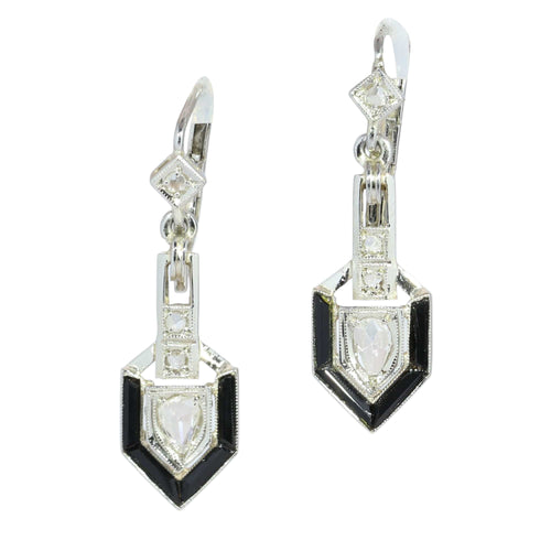 Boucles d'oreilles Boucles d'oreilles Art Déco en diamants et onyx avec pendants en diamants en forme de poire 58 Facettes 26019-0136
