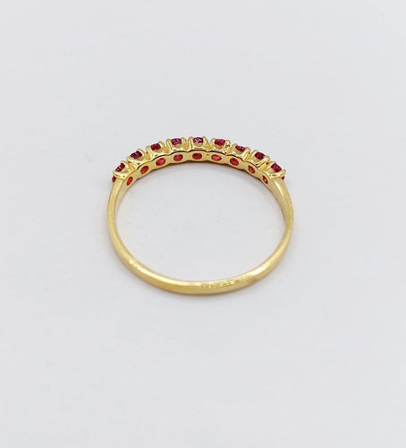 Bague 52 Demi-alliance vintage en or 18k et rubis 58 Facettes A06819