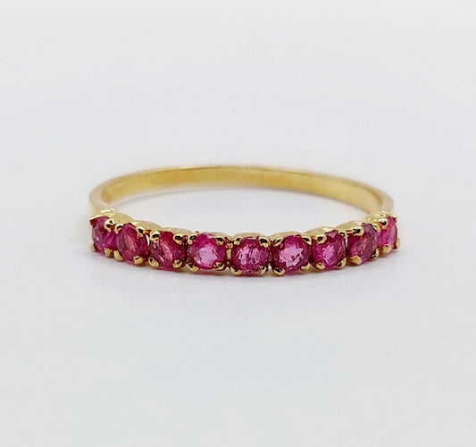 Bague 52 Demi-alliance vintage en or 18k et rubis 58 Facettes A06819