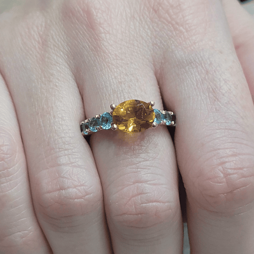 Bague 52 Bague - Citrine et topazes en or rose 18 carats 58 Facettes S338