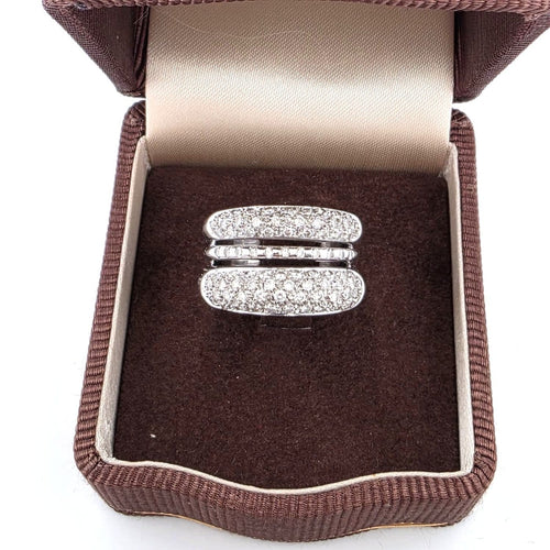Bague en or blanc 18 ct avec diamants 58 Facettes 1157 F OC