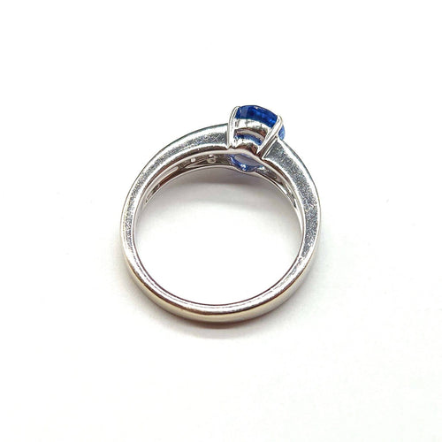 Bague 56 Bague en or blanc 18 carats avec saphir et diamants 58 Facettes BO/260021