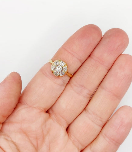 Bague 55.5 Bague marguerite antique en or 18k et diamants taille ancienne (circa 1900) 58 Facettes A06842