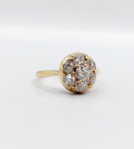 Bague 55.5 Bague marguerite antique en or 18k et diamants taille ancienne (circa 1900) 58 Facettes A06842