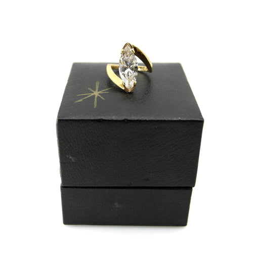 Lawrence Martin Kling - Bague en or 18 carats et diamant marquise 2,60 ct 58 Facettes A2007F