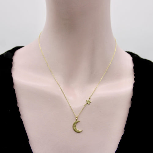 Me & Ro Paisley - Collier lune et étoile en or 18k 58 Facettes A2007L