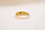 Bague jonc sertie d’un saphir étoilé en or jaune 18 carats 58 Facettes 3892