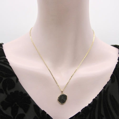 Pendentif pièce antique « widow’s mite » en or 14K 58 Facettes A2007E