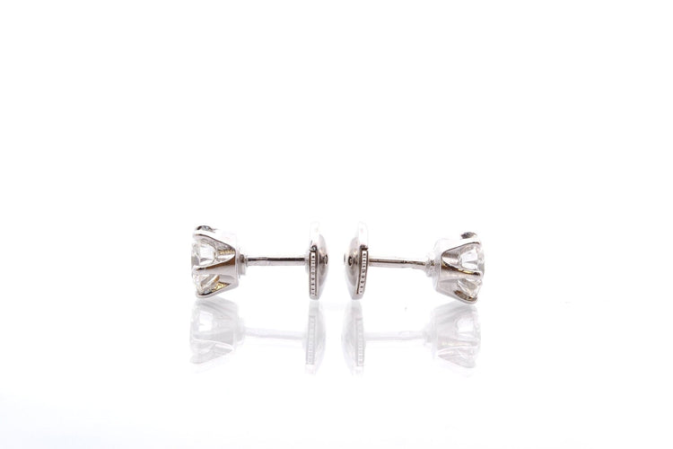 Puces d'oreilles en diamants 0,70 ct 58 Facettes 27924