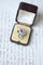 Bague 61 Arabesque - Bague en or blanc rubis birman et diamants 58 Facettes