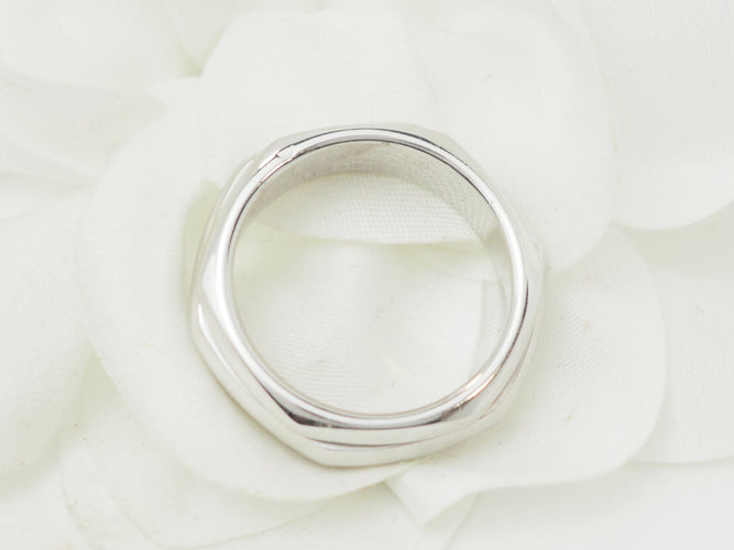 Bague 54 Piaget Possession - Alliance en or blanc 18 kt 58 Facettes 31621