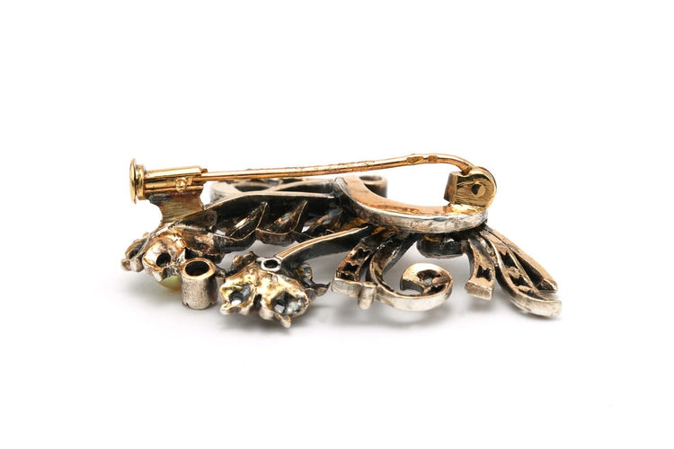 Broche Broche Art nouveau en or jaune 18 carats et argent, diamants taille rose et perle 58 Facettes 22961