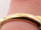 Bague 51 Van Cleef & Arpels - Bague jonc torsadée en or jaune 18k et onyx 58 Facettes 273892