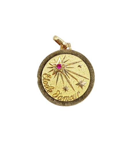 Pendentif Pendentif médaille étoile d'amour en or 18k et rubis 58 Facettes A06867