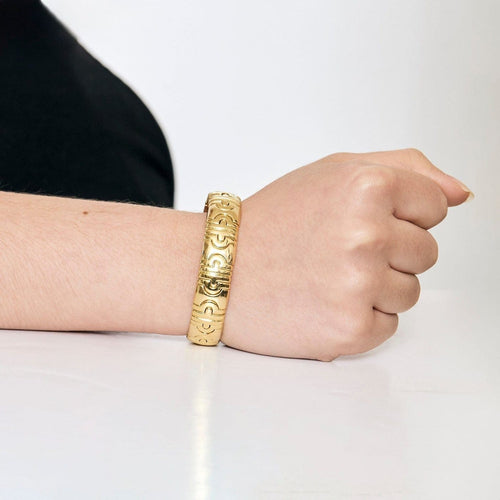Bracelet Bracelet jonc ouvert en or jaune 18k 58 Facettes RAM2844