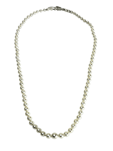 Collier Collier de perles avec fermoir en or blanc 18 carats 58 Facettes 1734922