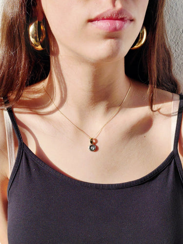 Pendentif Pendentif en or jaune et blanc 18 carats avec diamant 58 Facettes 1735066