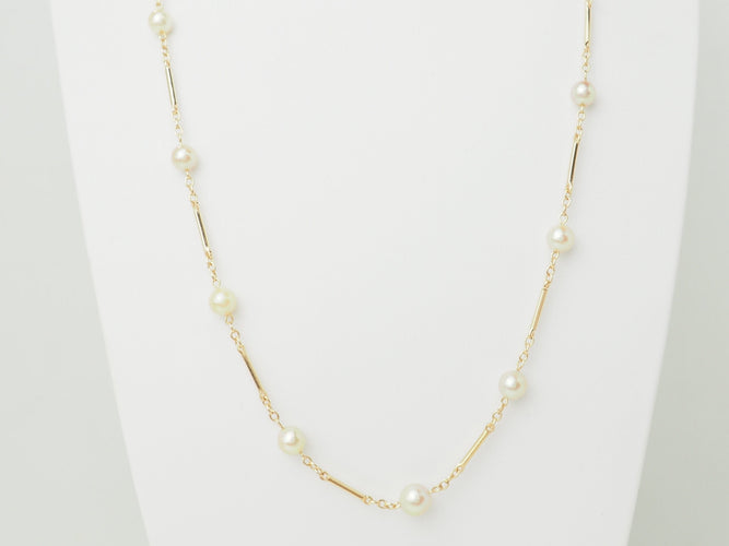 Collier Collier en or jaune 18 ct et perles de culture 58 Facettes 33659