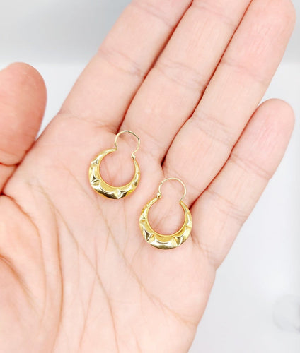 Boucles d'oreilles Créoles vintage - Boucles d'oreilles en or jaune 18k à motifs géométriques 58 Facettes A06930