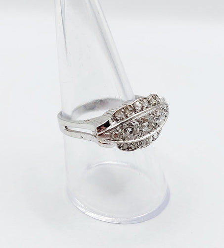 Bague 57 Bague chevalière Art déco en or blanc 18k et diamants 58 Facettes A06904