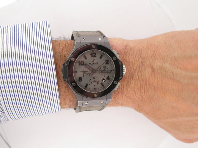 Montre Hublot Big Bang Tantalum - Montre automatique 44 mm 58 Facettes 273841