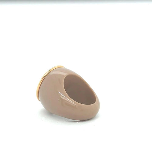 Bague 54 Bague camée en bakélite et or jaune 18 carats, taille 54 58 Facettes