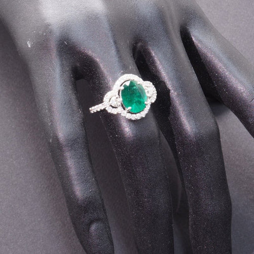 Bague 55 Bague émeraude et diamants 58 Facettes 4800