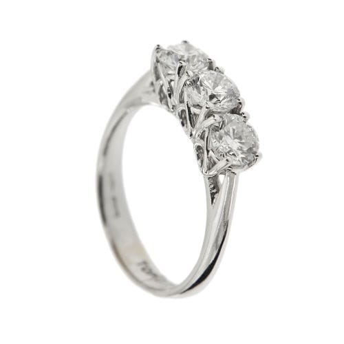 Bague 68 Bague trilogy - Diamants 1,17 ct en or blanc 18 ct 58 Facettes 3550