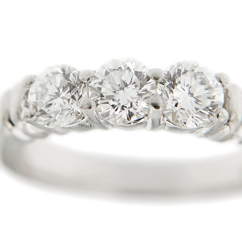 Bague 51 Bague trilogy - 3 diamants taille brillant en platine 950 58 Facettes 40622