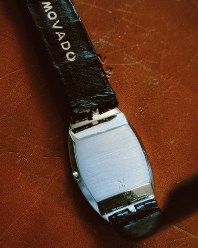 Montre Movado pour Bulgari Baignoire Allongée - Montre en or blanc 18K, cadran lapis-lazuli peint 58 Facettes Movado Bulgari lapis