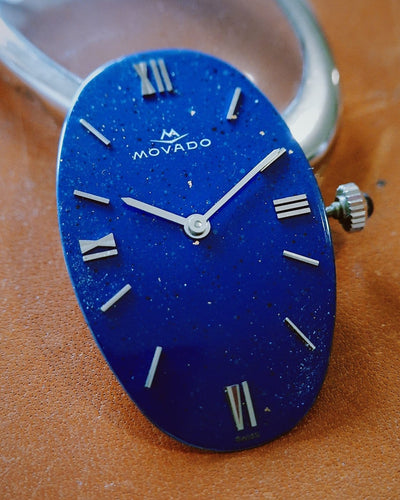 Montre Movado pour Bulgari Baignoire Allongée - Montre en or blanc 18K, cadran lapis-lazuli peint 58 Facettes Movado Bulgari lapis