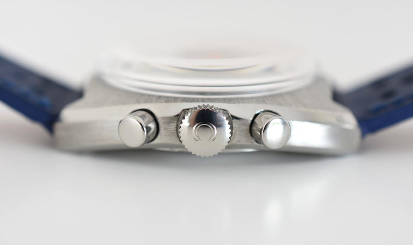 Montre Omega Seamaster - Montre chronographe en acier, calibre 321 58 Facettes OM-750