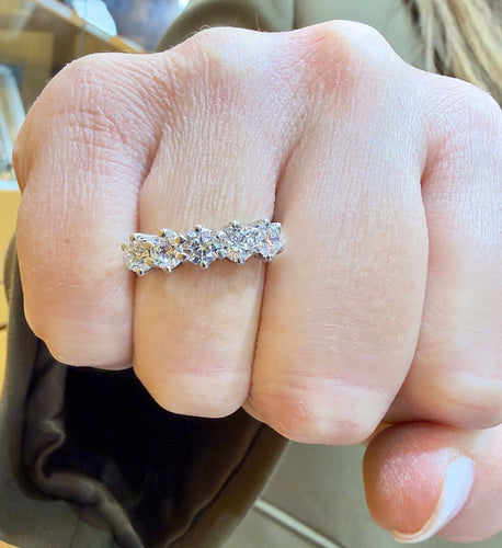 Bague 55 Demi-alliance - Bague en or blanc 18 carats et diamants 58 Facettes 90869