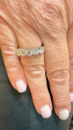 Bague 55 Demi-alliance - Bague en or blanc 18 carats et diamants 58 Facettes 90869