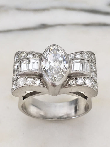 Bague 57 Bague tank Art déco en platine et diamants 3,16 ct 58 Facettes 245