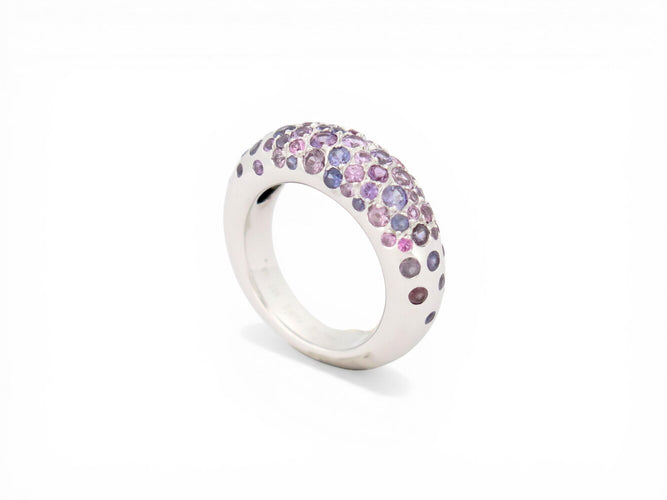 Bague 50 Chaumet Grains de Caviar - Bague en or blanc 18K et saphirs mauves 58 Facettes 273840