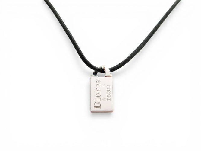 Collier Christian Dior - Collier pendentif gourmette en or blanc 18k 58 Facettes 273956