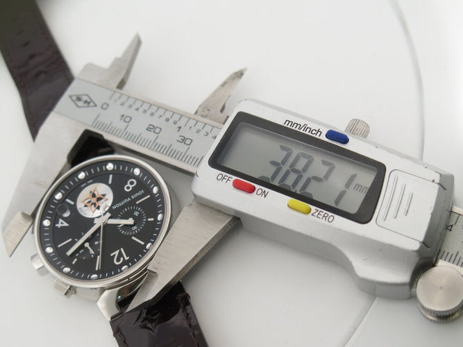 Montre Louis Vuitton Tambour Moon Star - Montre chronographe quartz en acier 38 mm 58 Facettes 273886